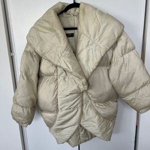 Original Claude Montana oversized puffer coat